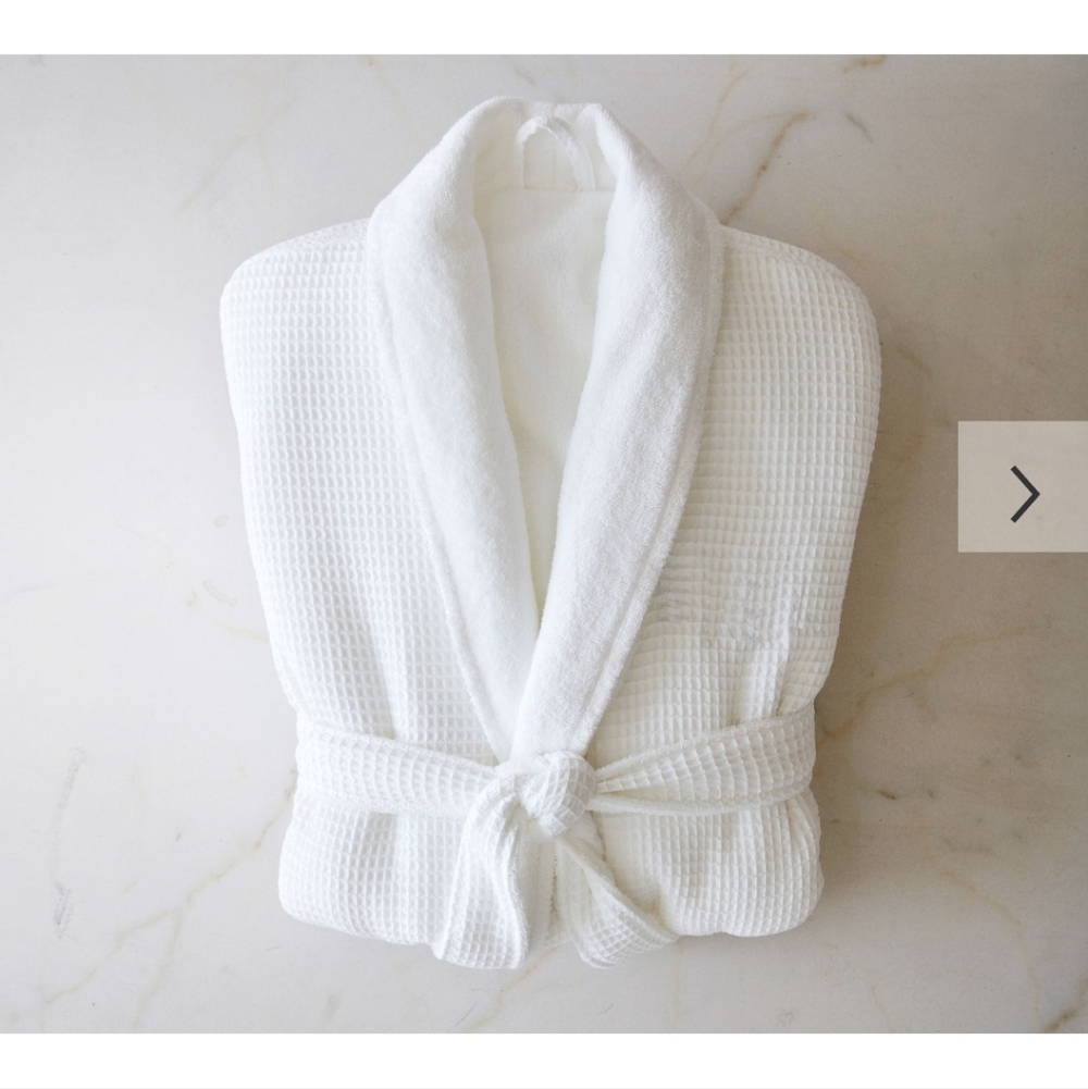 Pottery Barn Women's White Waffle Knit Robe Small Cotton New With Tags